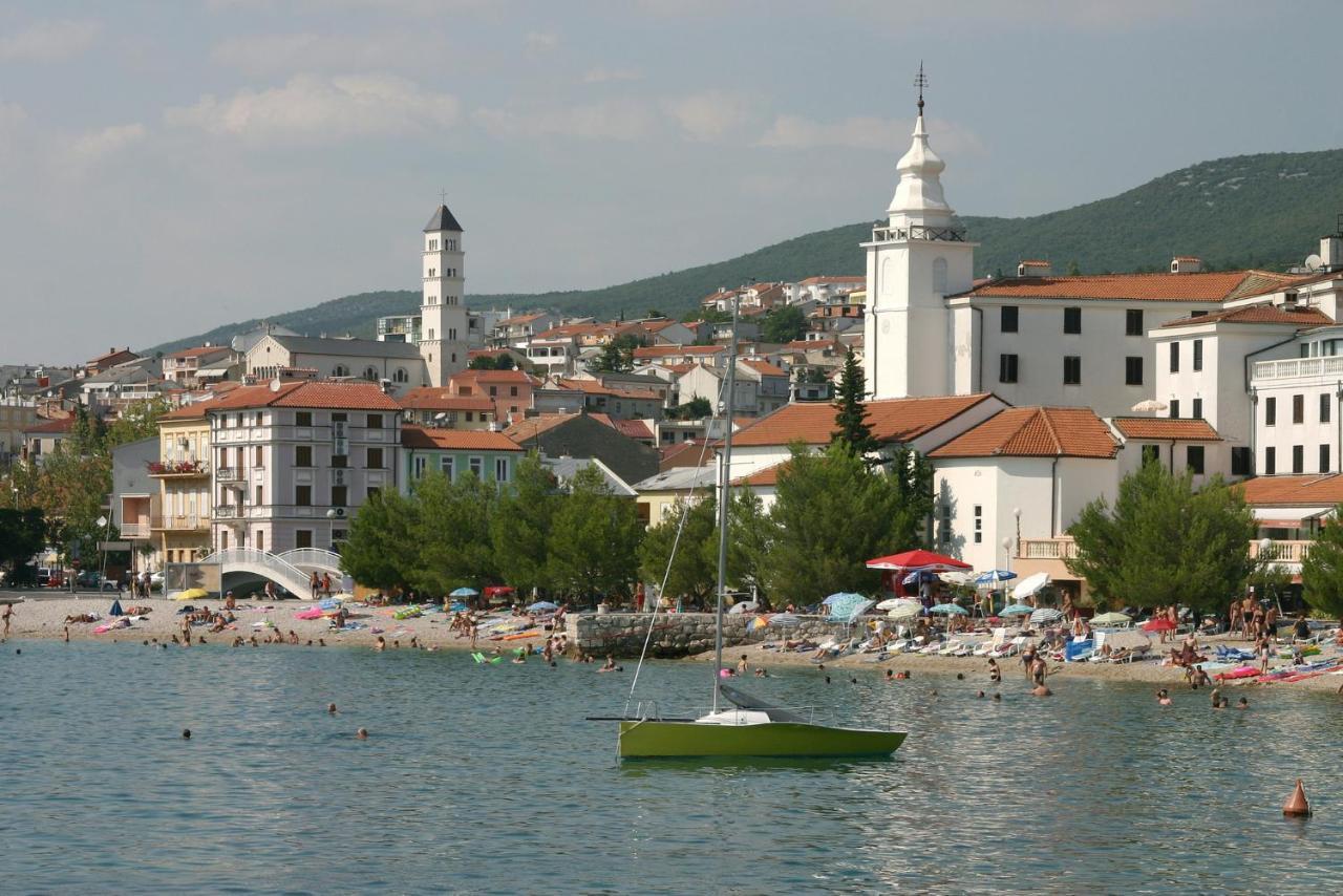 Vil 2+1 Apartman Crikvenica Kültér fotó